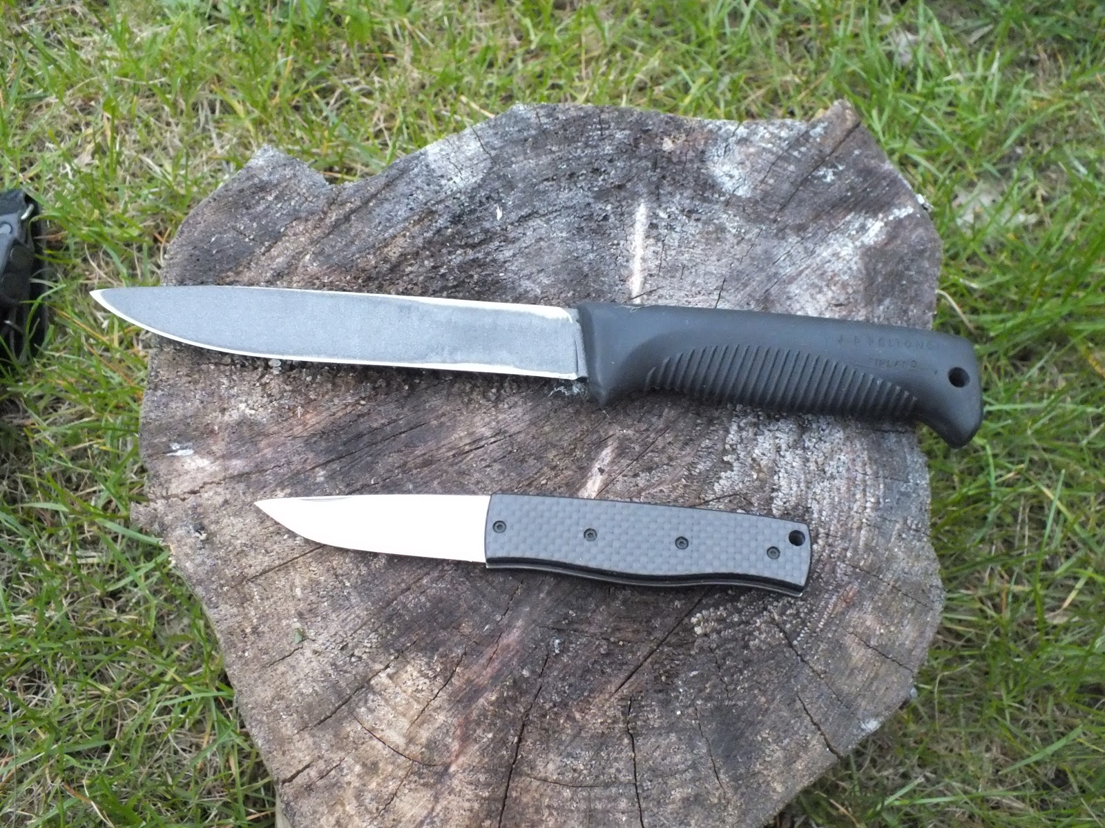 Belfast Bushcraft Blog Sissipuukko M95 Fiskars Ranger Knife Photo review