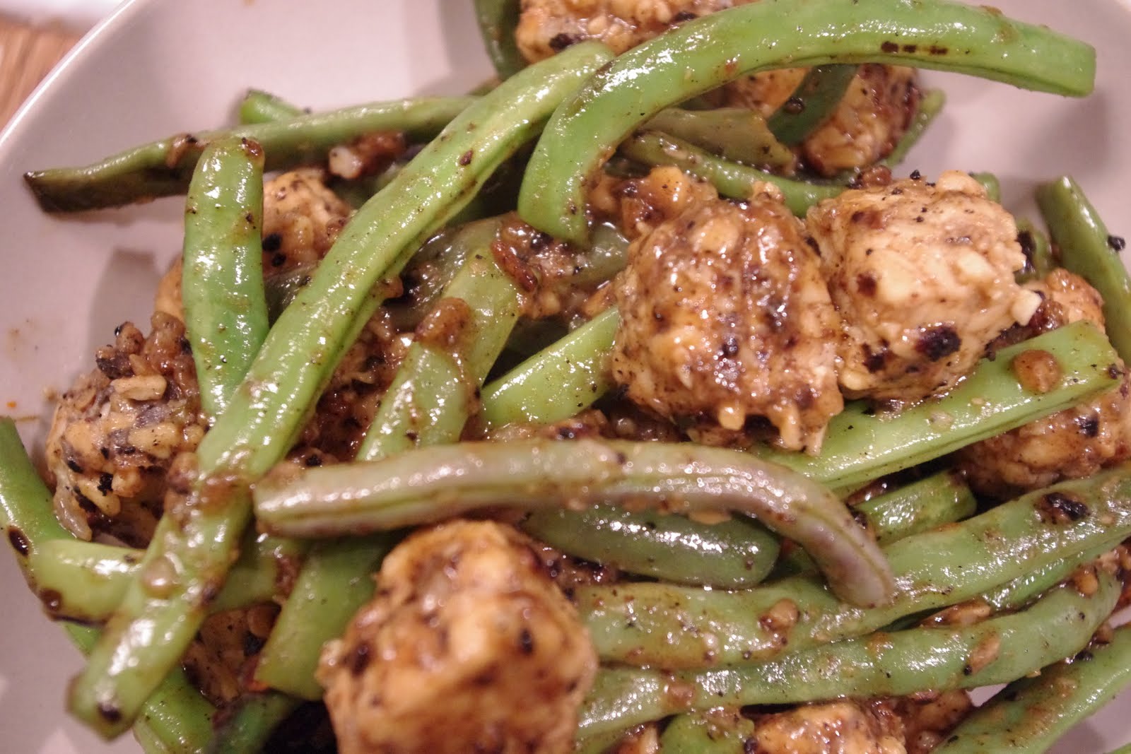 Bite me, I'm vegan Tempeh and Green Beans in Spicy Garlic Sauce