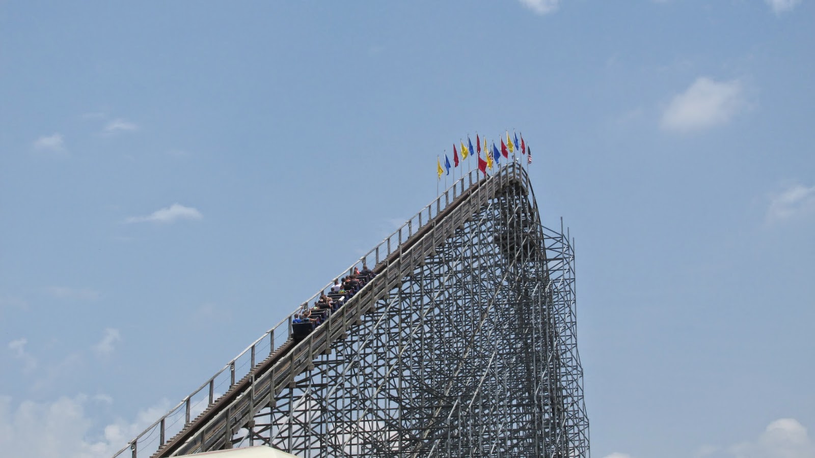 John's World: Roller Coaster Road Trip 2014: The Coasters of Holiday World
