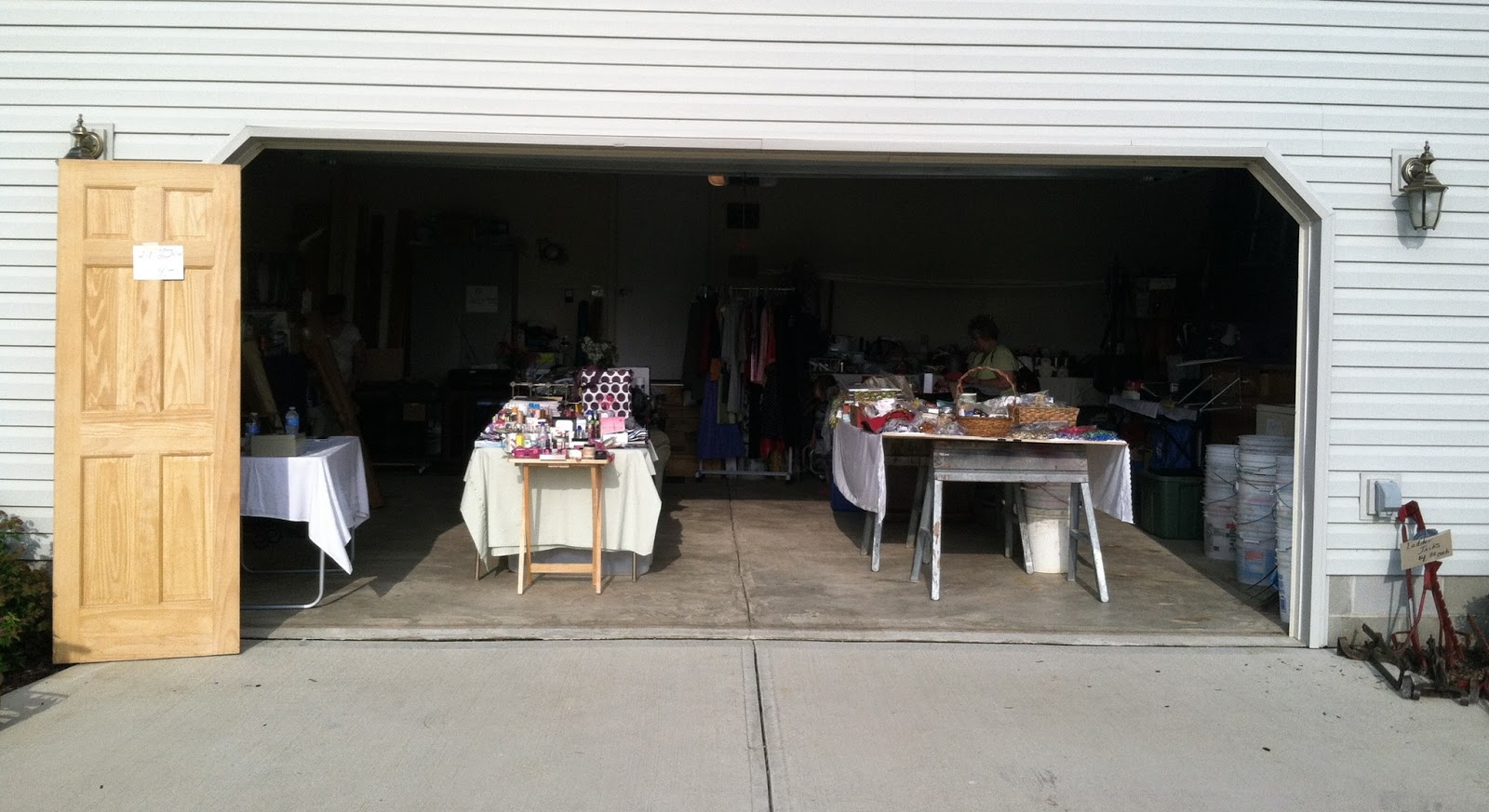 Product Junkie in the City to Minimalist Spending Freeze