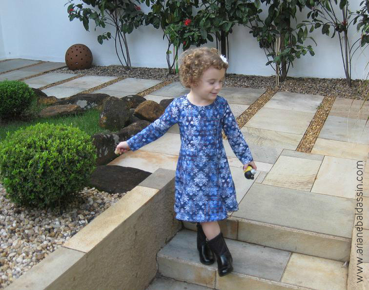 vestido infantil com bota