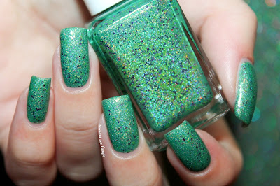 Swatch of the nail polish "Frankenslime 2014" by Glam Polish