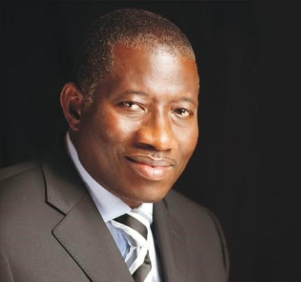 Makurdi-Port Harcourt Rail Line Comes Alive 1 jonathan and hole in his government%2B(2)