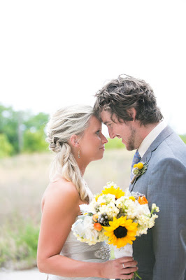 Kansas City Wedding Flowers Florist Overland Park Pond Photography Boulevard Brewery