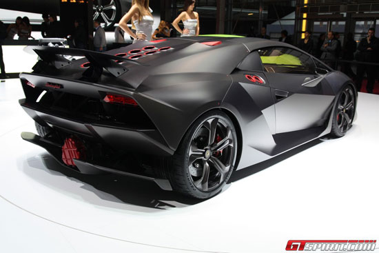 As we know Lamborghini Sesto Elemento equipped V10 engine block