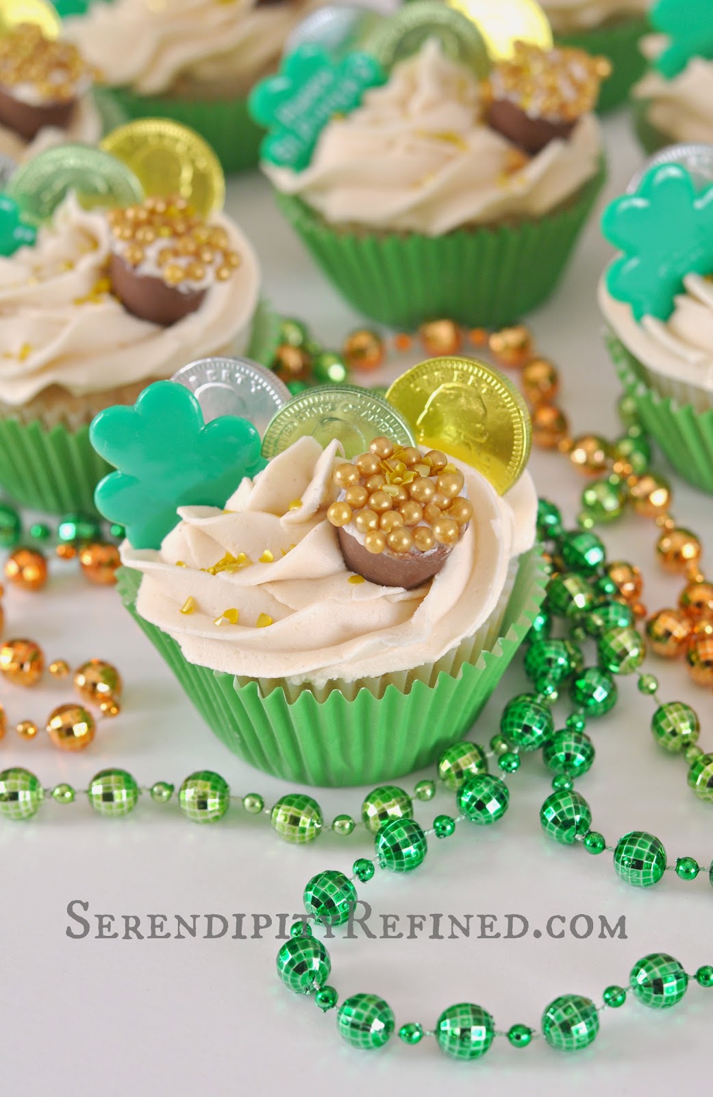 Serendipity Refined Blog Bailey's Irish Cream Pot of Gold Cupcake Recipe