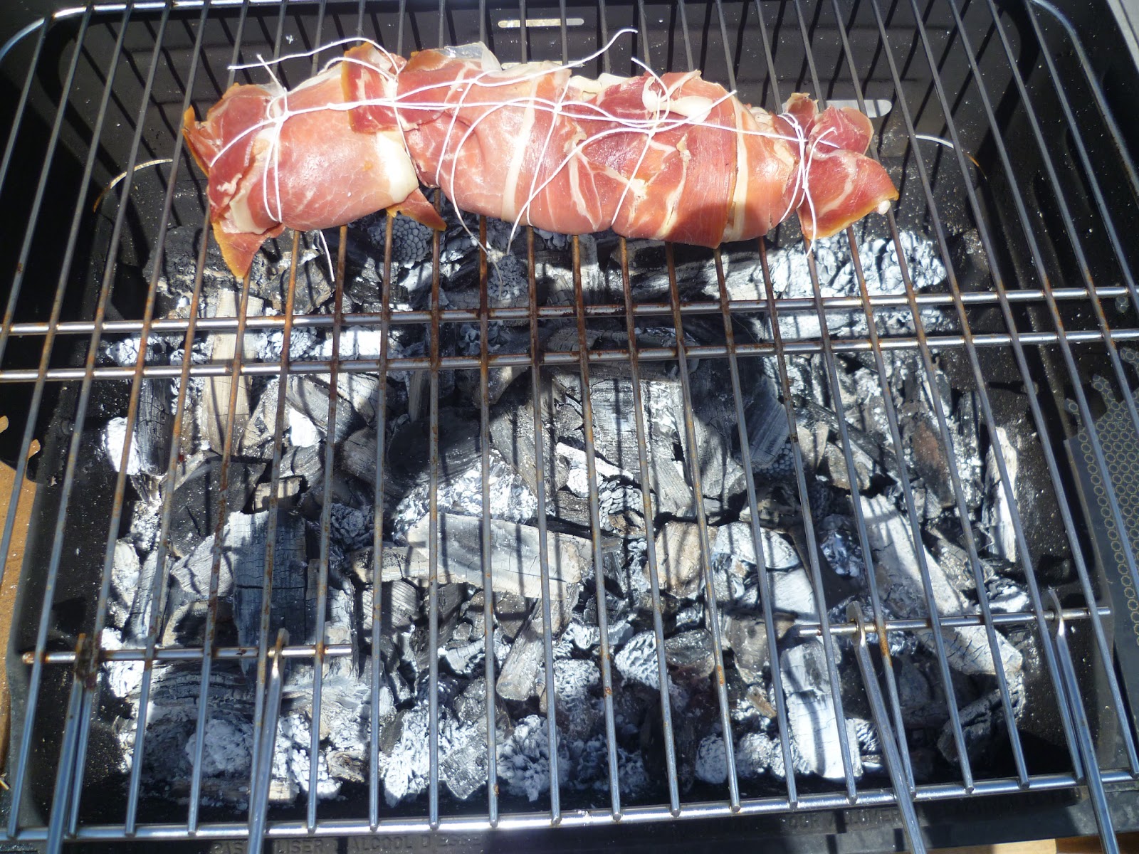 Le Blog De C Nedra Filet Mignon De Porc Au Barbecue Accompagne De Pommes De Terre Cuites Dans Les Braises