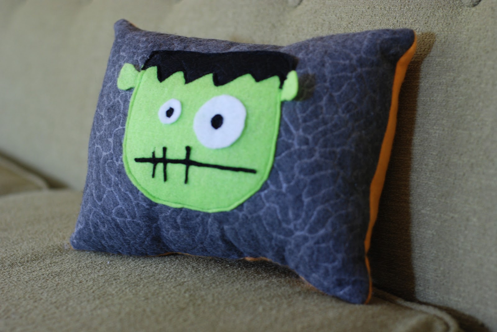 Katherine Paige Creates Halloween Pillows