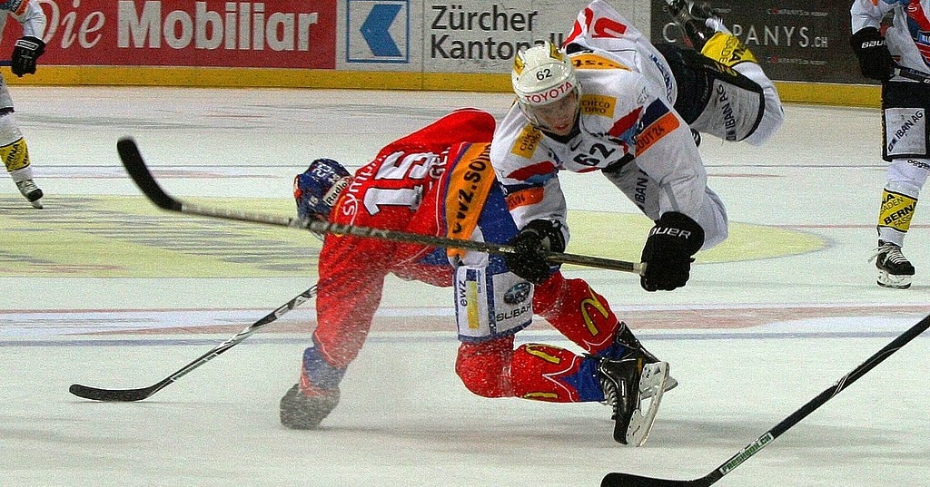 Hockeygrrl Check, Mate Checking in Hockey
