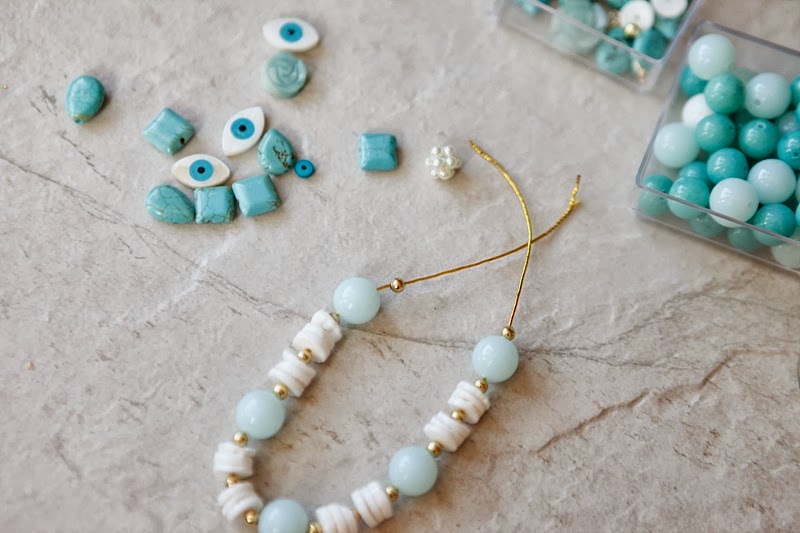 hello, whimsy. TUTORIAL ELASTIC STRETCH BRACELETS