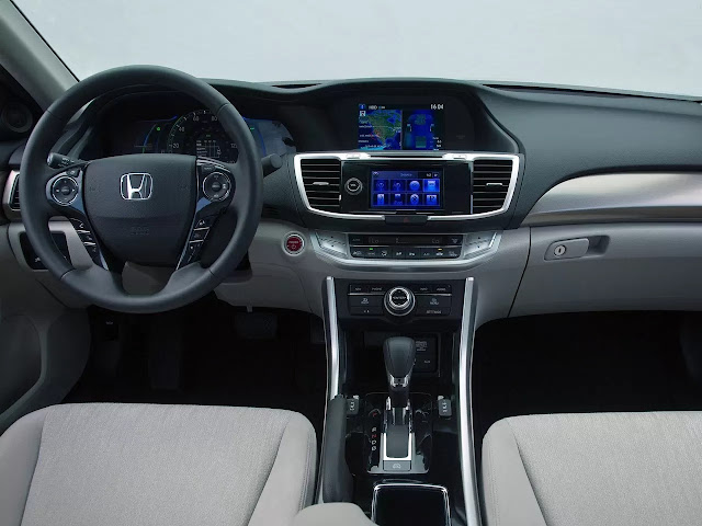 Honda Accord Tahun 2014 Foto 3