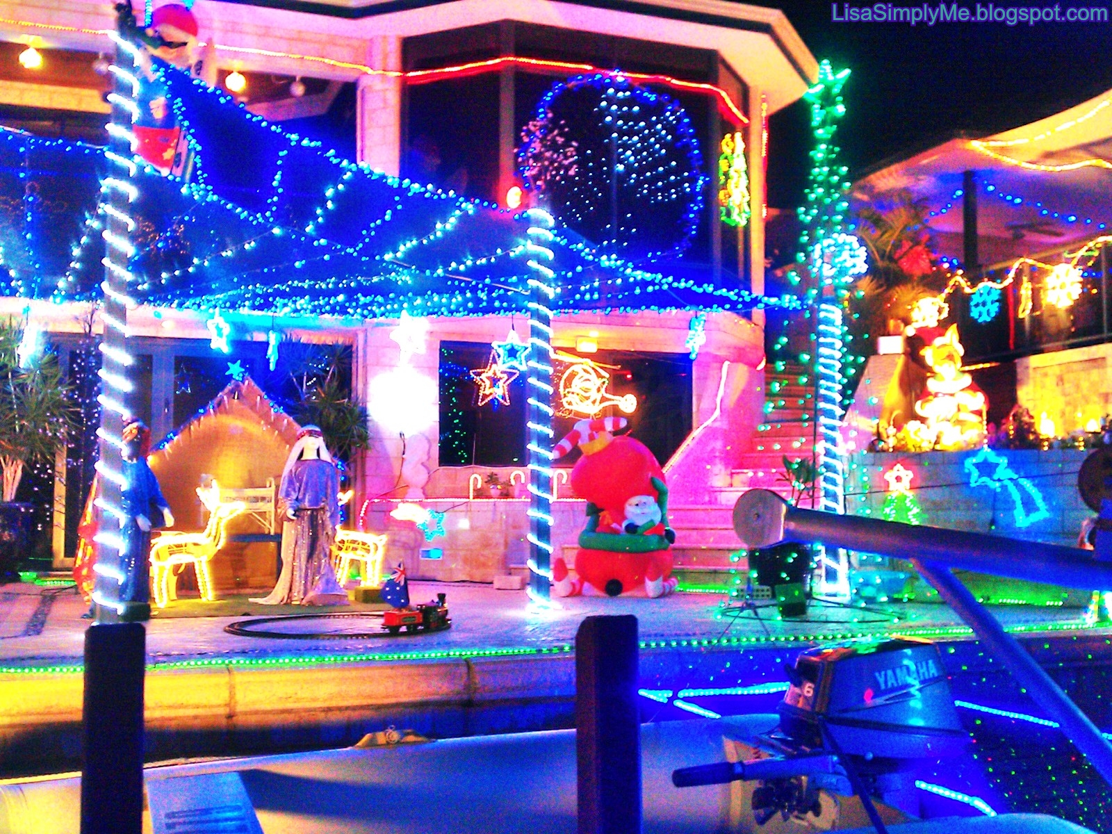 .Simply Me. Mandurah Canals Christmas Lights