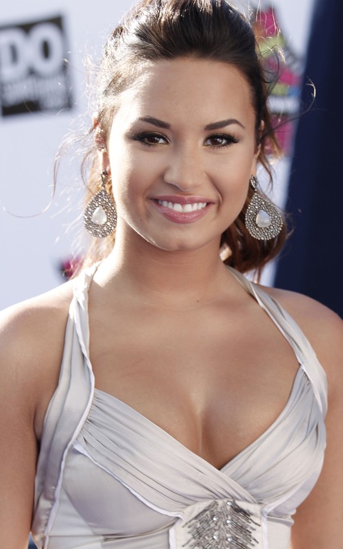 Young Style Model: Demi Lovato