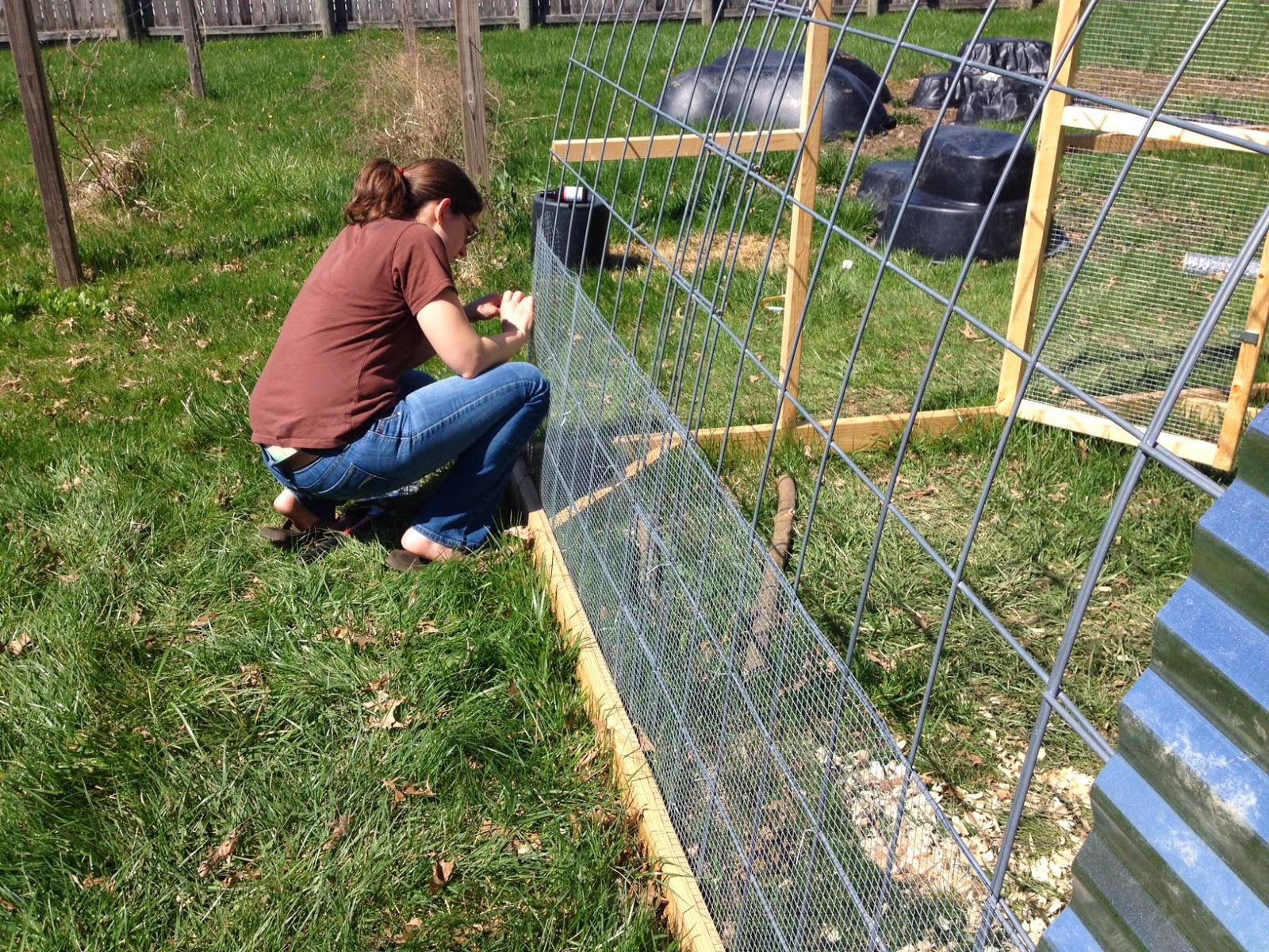 little country house DIY Chicken Tractor
