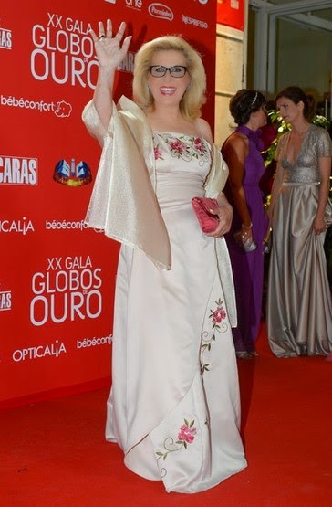 E lá vou eu falar dos Globos de Ouro (porque vocês me pediram). O ano passado, falei dos melhores Looks. Este ano, para variar, falo dos piores. Sim, porque também os há... e não são poucos...! Looks de Festa. Globos de Ouro SIC 2015. Style Statement. Blog de moda portugal, blogues de moda portugueses.