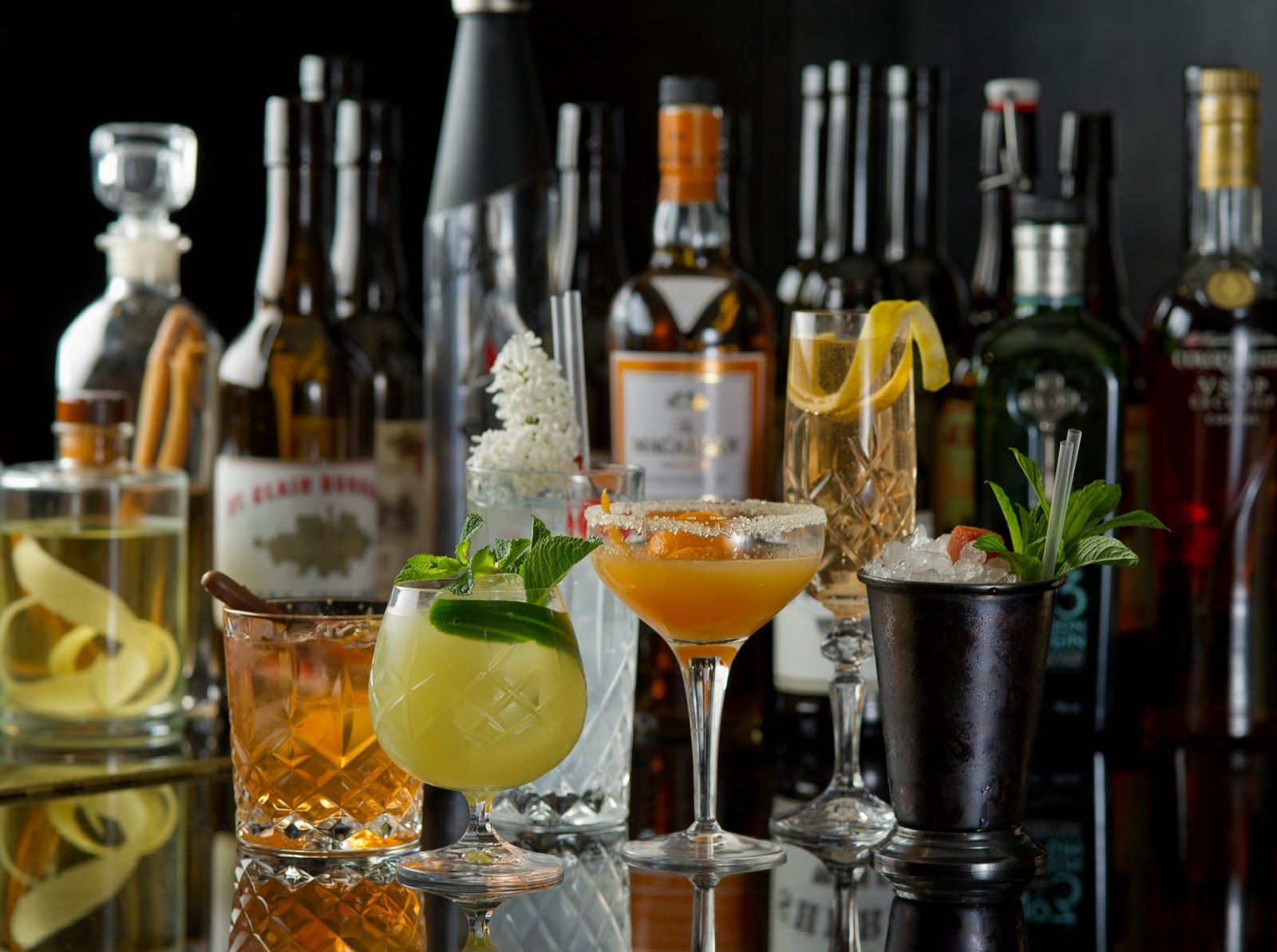 London Popups The Hutch Club Cellar Cocktail & Jazz Popup Bar