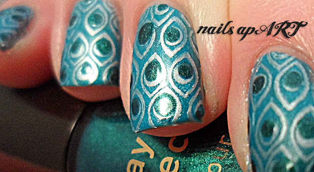 Peacock Print Nail Art