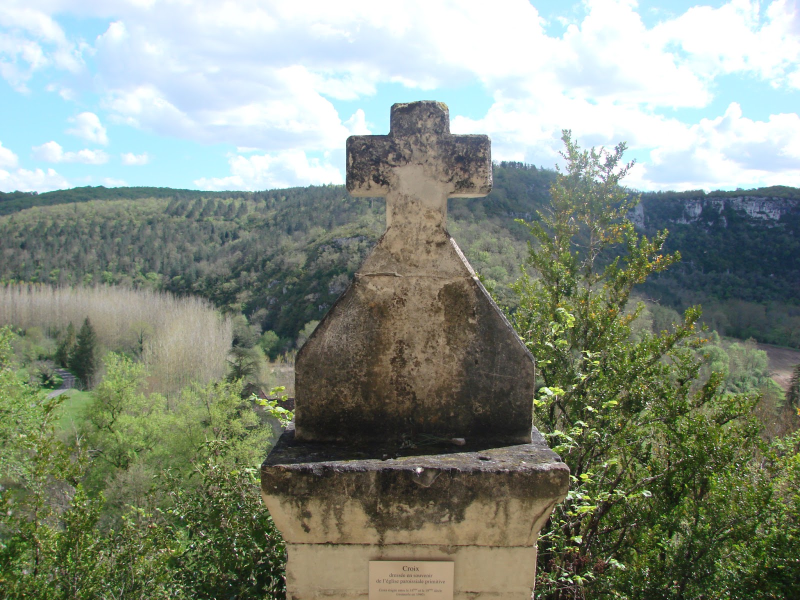 A Journey of 1000 Miles Le Chemin de Saint Jacques