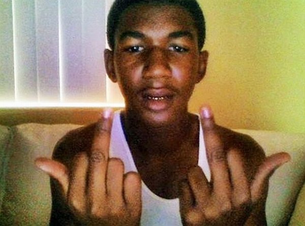 http://1.bp.blogspot.com/-FGYpjeJ7UrU/Ud4CxUMUTpI/AAAAAAABNh4/Gjla77ZS9fU/s600/130523170103-10-trayvon-0523-horizontal-gallery.jpg