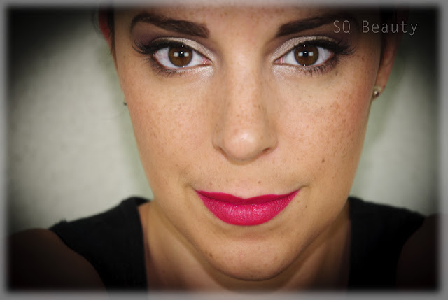 Maquillaje de día a noche labios fucsia, fuchsia lips intense makeup Silvia Quiros