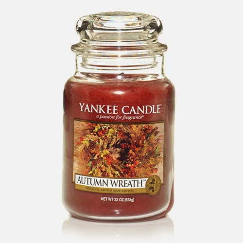 Andy's Yankees AUTUMN WREATH Yankee Candle Feature