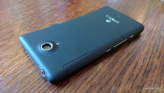 Photos of Sony Xperia T with 13MP Camera