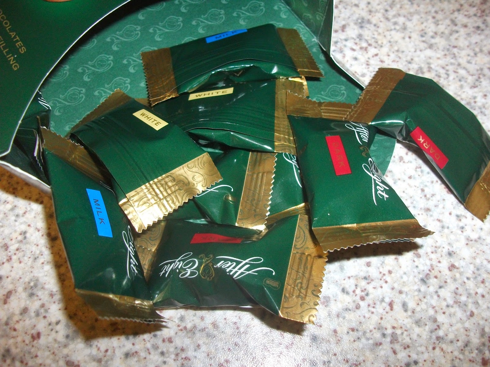 After Eight Finest Mint Selection Box Review