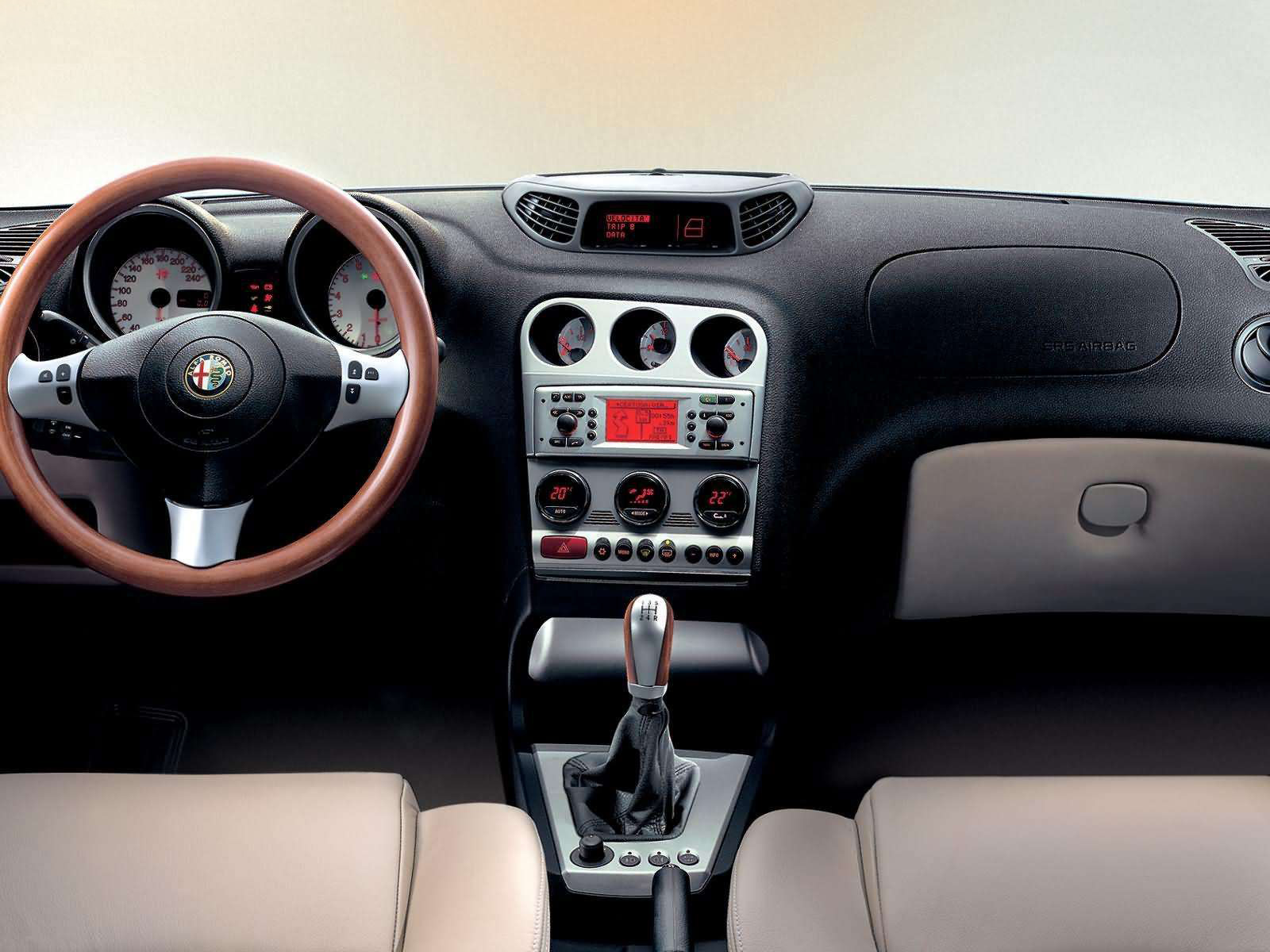Automotive Database: Alfa Romeo 156 Automotive Database: Alfa Romeo 156