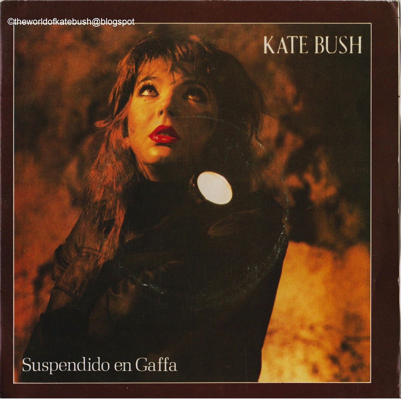 THE WORLD OF KATE BUSH Suspended In Gaffa Spanish 7" Single