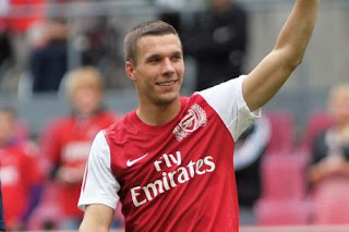 Podolski no arsenal, estrela do ataque