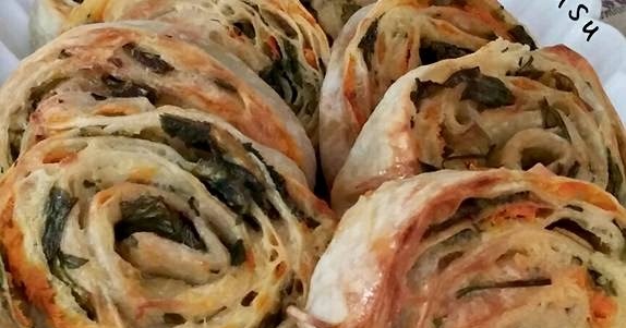 3 RENKLİ BÖREKELDEN GELEN HERŞEY