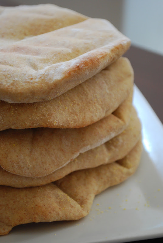 Simply Mangerchine: Whole Wheat Pita Bread