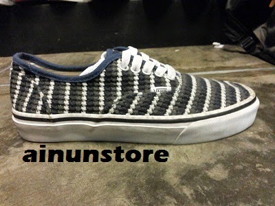 vans authentic black white ifc