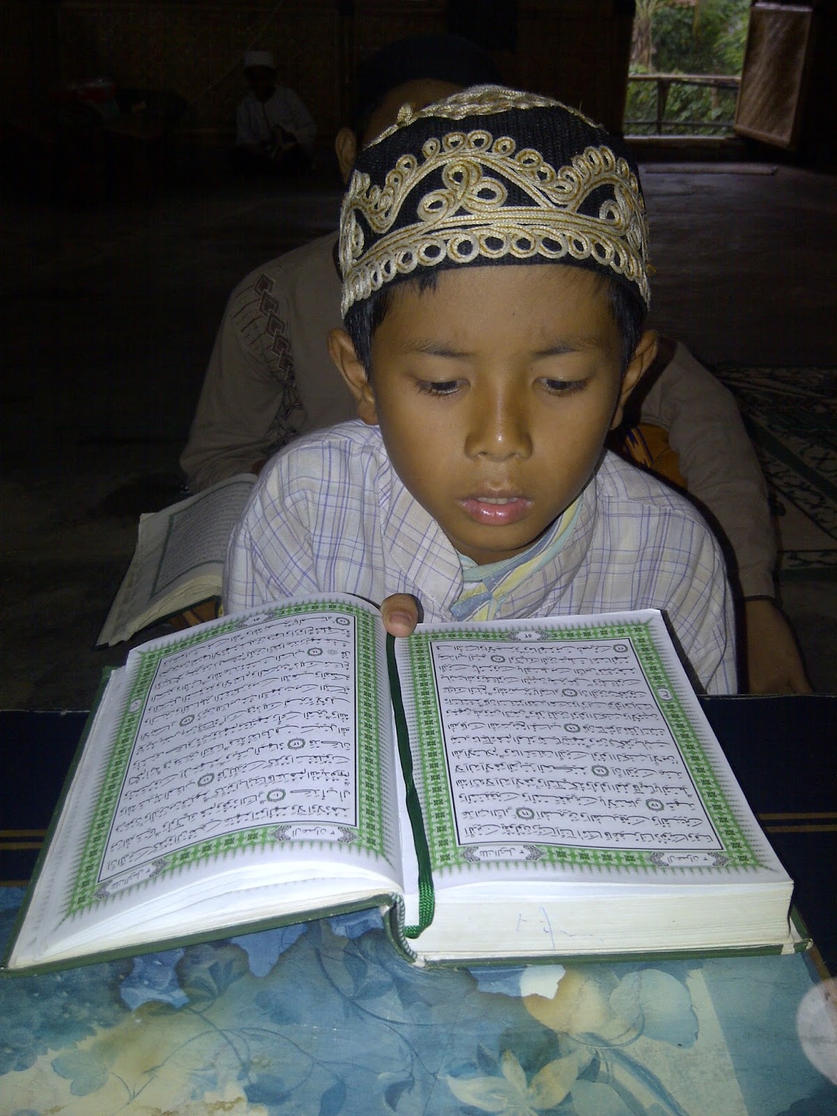 Halaqah Qur�an: Adab Terhadap Al Quran