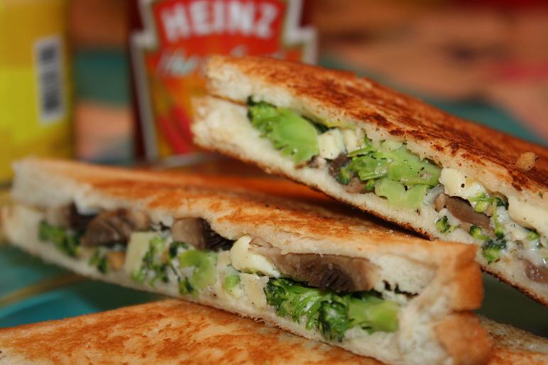 Culinary Vibes... Crazzy Cooking Challenge .. Grilled Cheese Sandwich