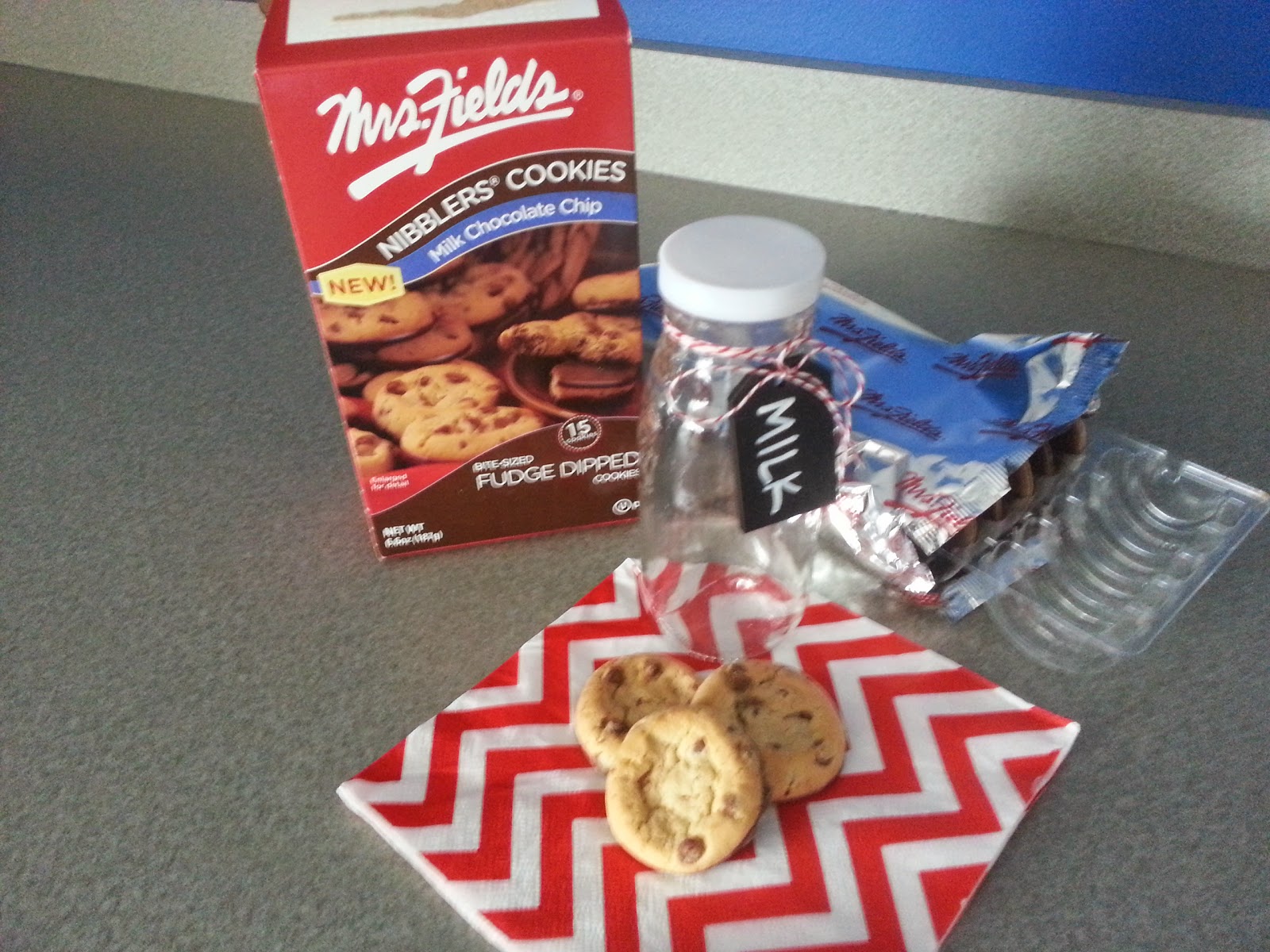 Java John Z's Mrs. Fields Nibblers Cookies Review