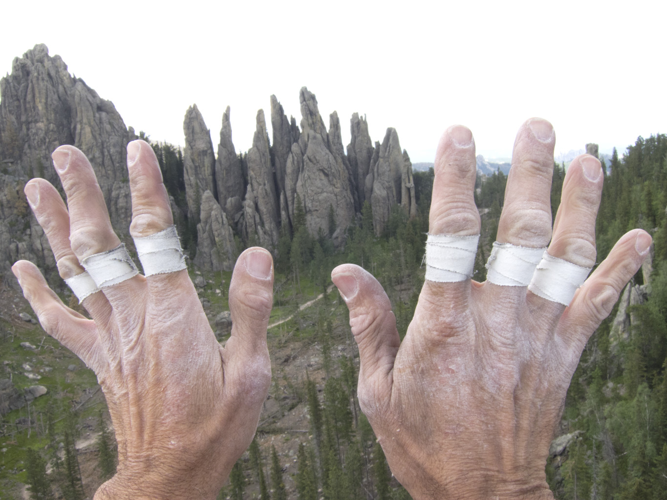THE NEEDLES OF SOUTH DAKOTA dawnKISHphoto+video