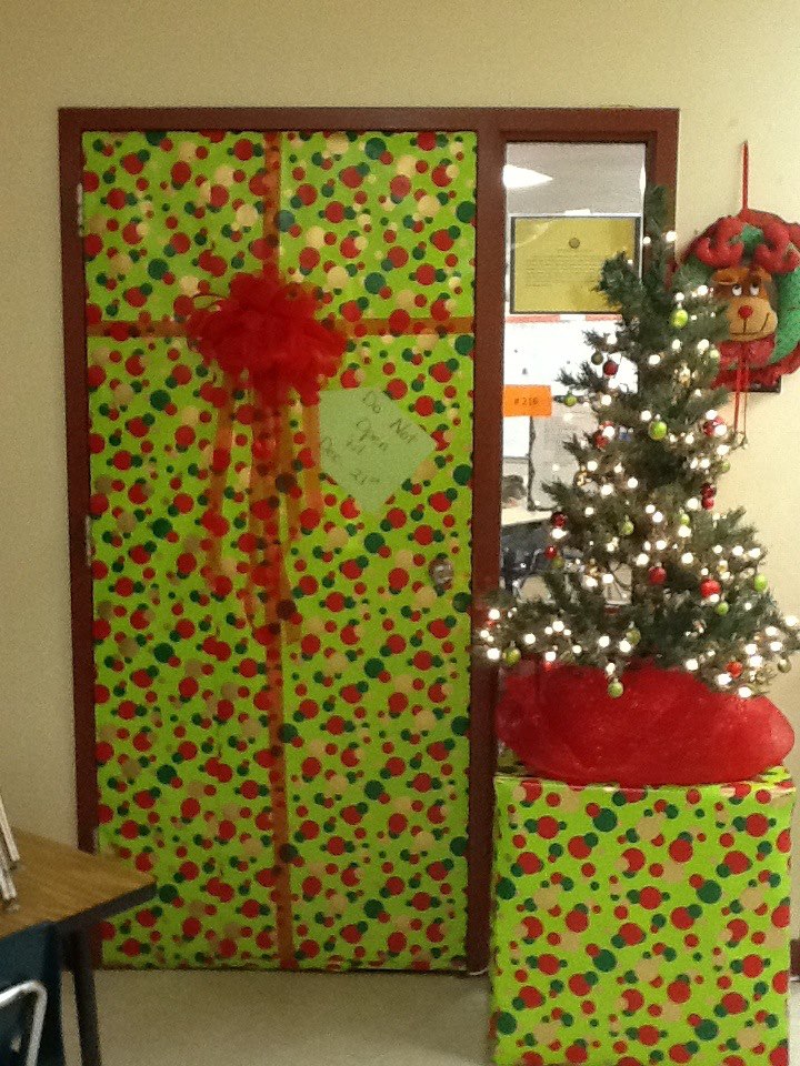 christmas door decorations