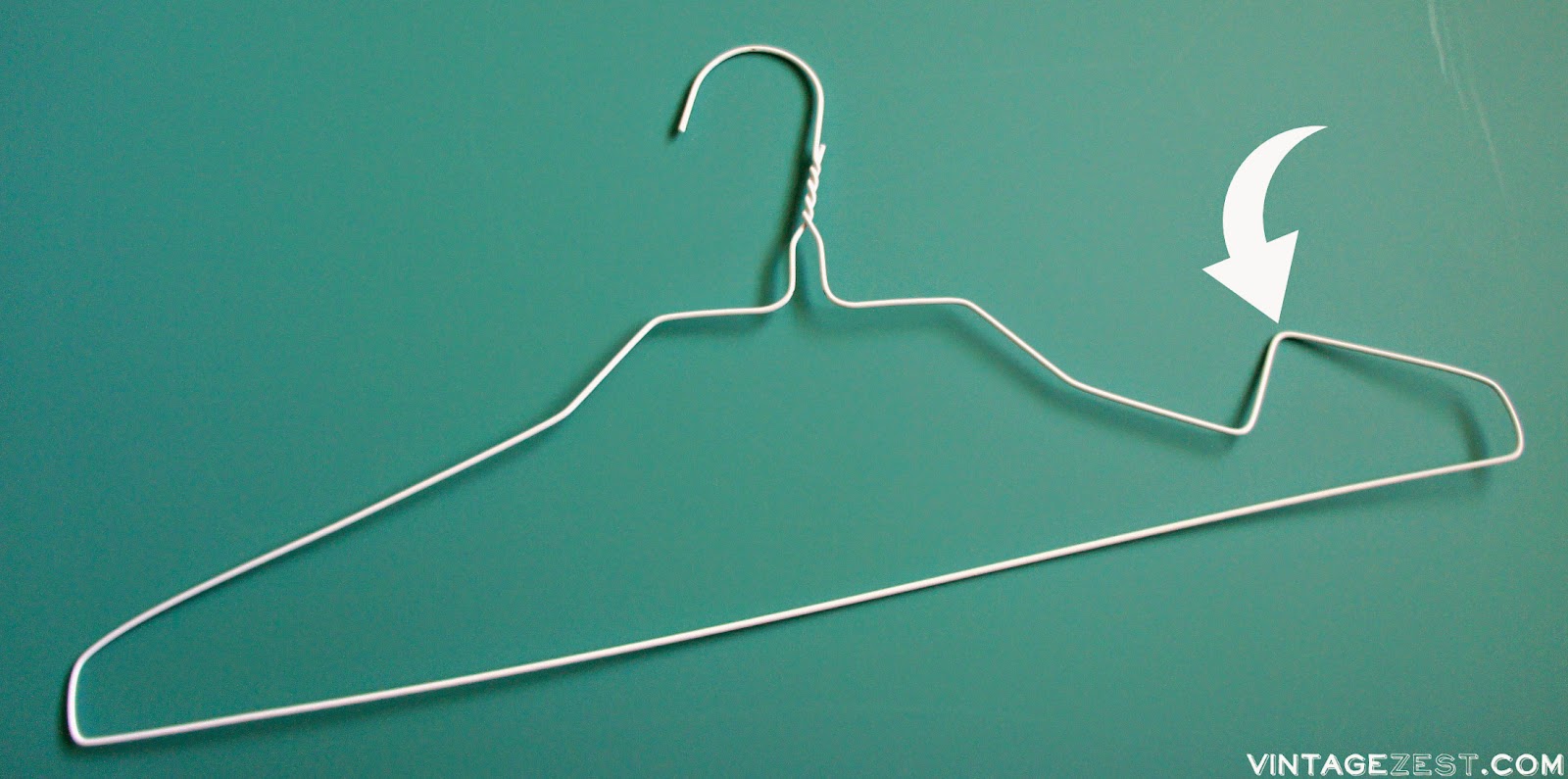 jojotastic // DIY // non-slip hangers