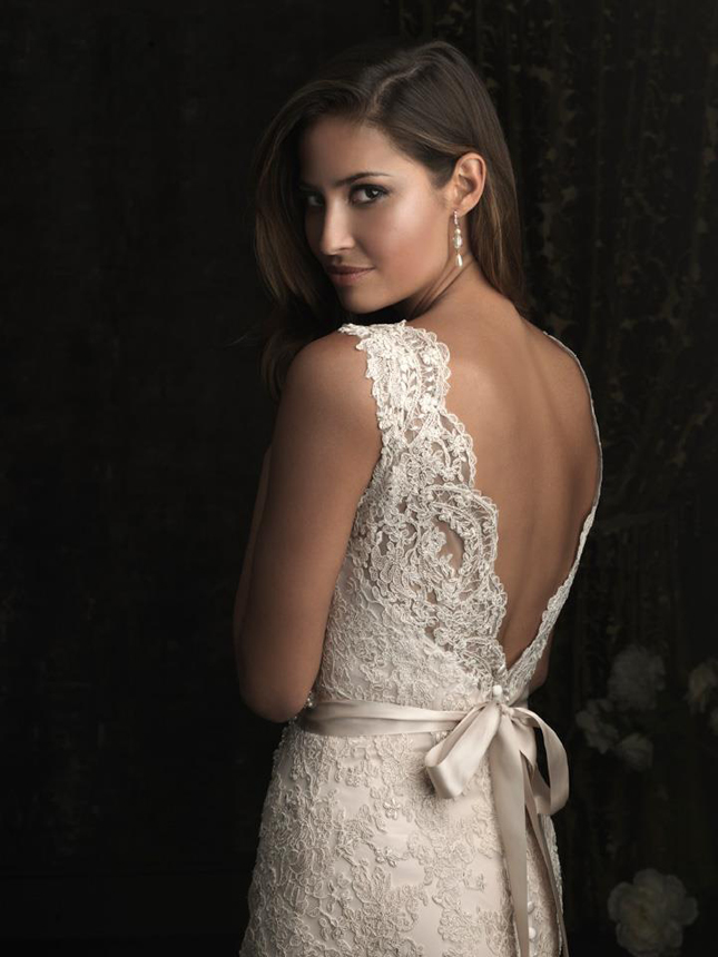  gowns and lace backs And this dress is the perfect combination of both