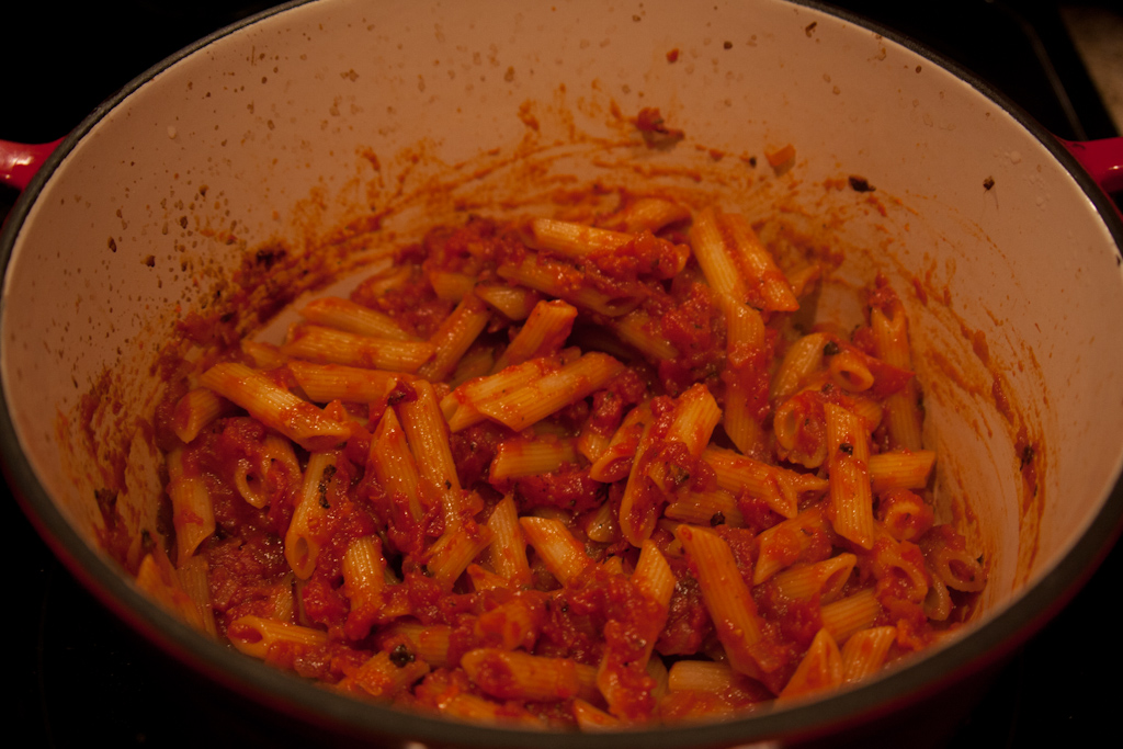 See Kate Cook! Penne Alla Vecchia Bettola (Penne with Chunky Vodka Sauce)