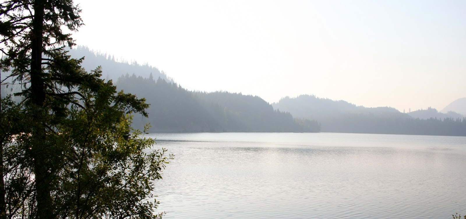 Joe, Diane, & Mallery's Big Adventure Modern Day Gypsies Lake Easton