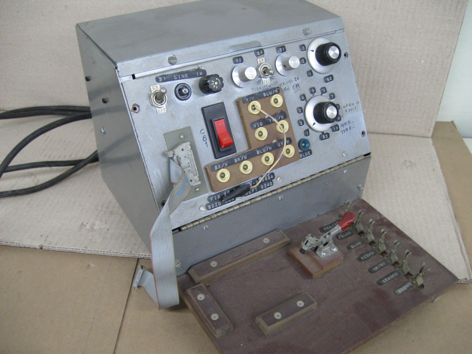 GWZ Surplus GeeWhiZ what a deal! Vintage Electrical Test Equipment