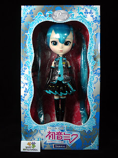 miku pullip doll