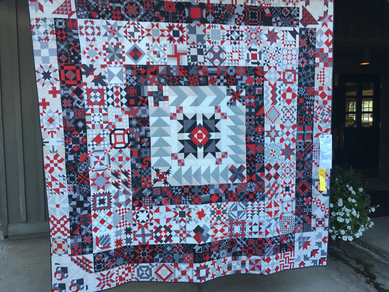 Barrister's Block More quilt show pictures