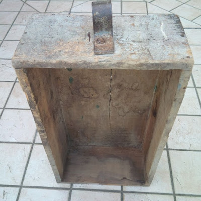 vecchia scatola di legno