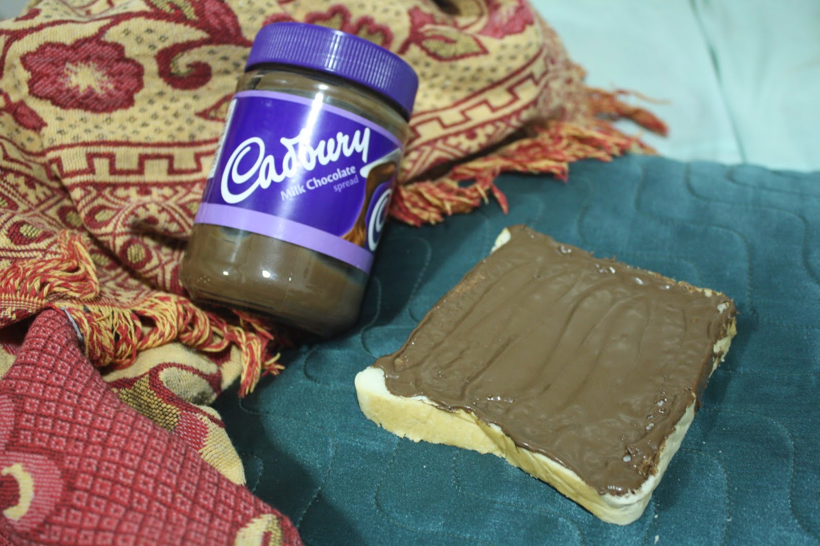 tetadventurer TRY EAT Cadbury Milk Chocolate Spread