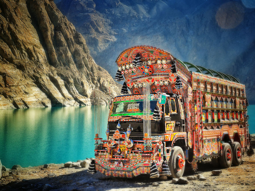 Pakistan truck - I Quit My Studies At The Age Of 18 And Traveled To 97 Countries Since Then Pakistan truck - I Quit My Studies At The Age Of 18 And Traveled To 97 Countries Since Then