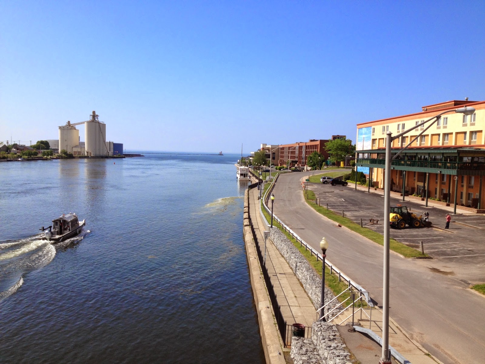 Lucky Us Adventures Day 2204 rest (?) day in Oswego, NY
