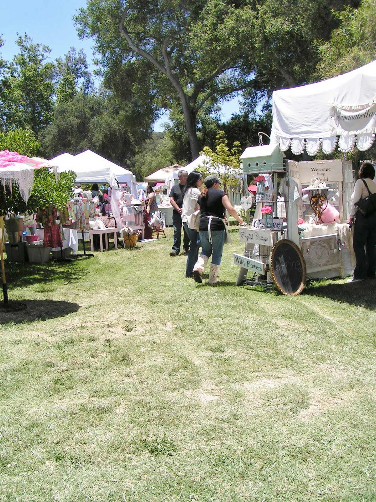 Blossoms Vintage Chic A Wonderful Weekend at The Vintage Marketplace